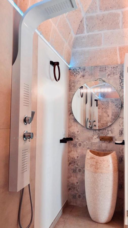 Suite 141 - Luxury B&B モノーポリ エクステリア 写真