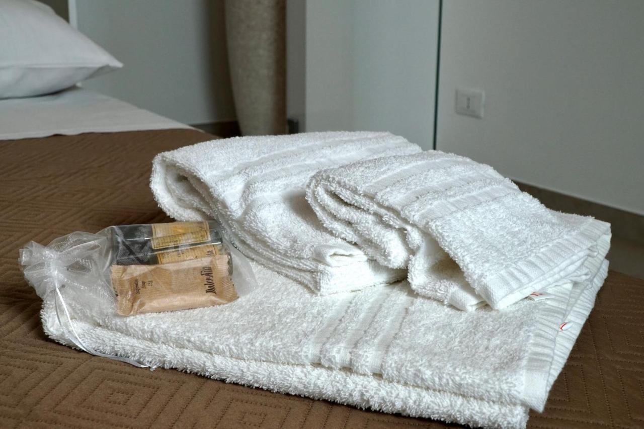 Suite 141 - Luxury B&B モノーポリ エクステリア 写真